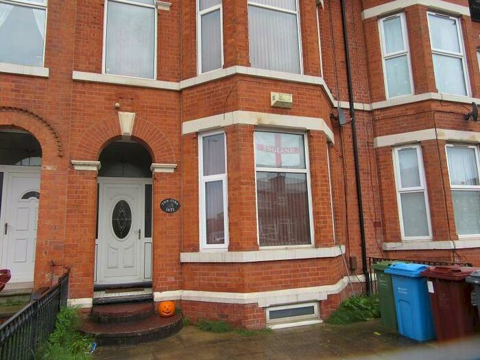 1 Bedroom Flat To Rent In Ashton Old Road, Manchester, Greater Manchester. M11