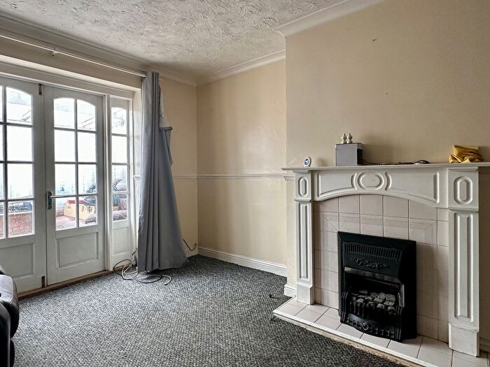 3 Bedroom Terraced House For Sale In Banks Road, Ashford, TN23