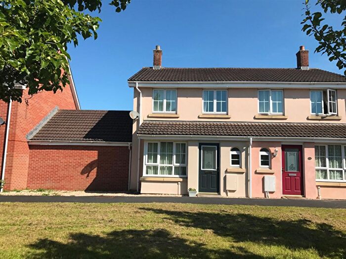 3 Bedroom Semi Detached House To Rent In Waylands Road, Tiverton, EX16