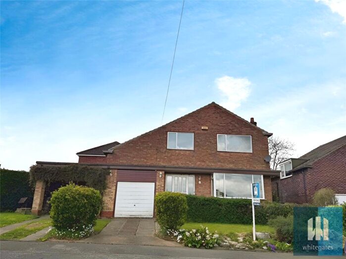 4 Bedroom Detached House For Sale In Far View Bank, Almondbury, Huddersfield, HD5