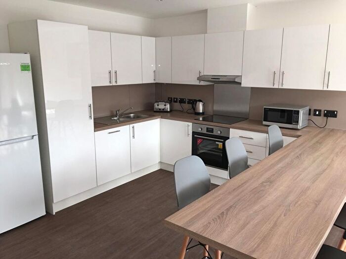 1 Bedroom Flat To Rent In Great Patrick Street, Belfast, BT1