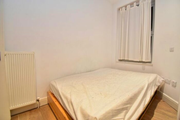 1 Bedroom Flat To Rent In Kentish Town Road, Camden, NW1