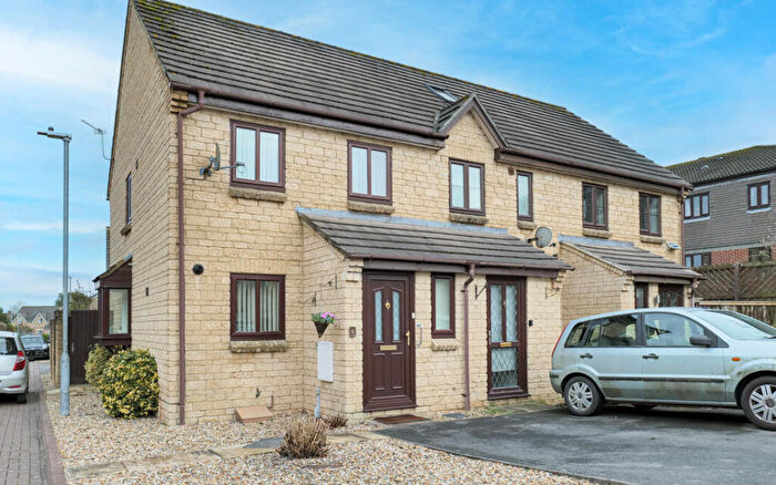 3 Bedroom End Of Terrace House For Sale In Spa Court, Spa Road, Melksham, SN12