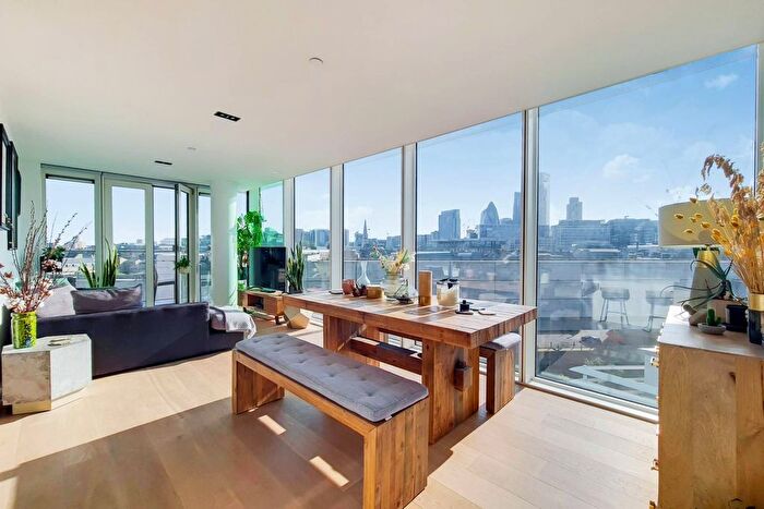 2 Bedroom Flat To Rent In Avantgarde Place, Shoreditch, London, E1