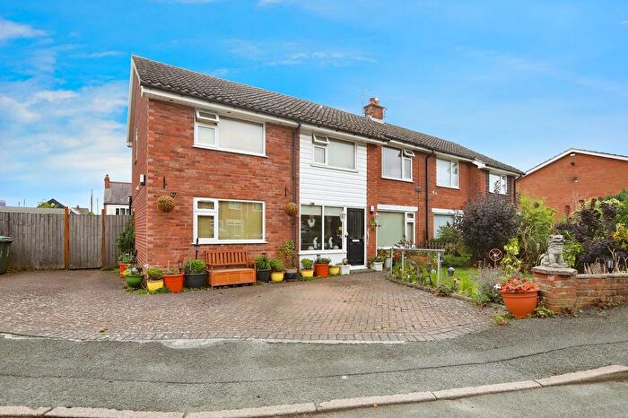 4 Bedroom Semi-detached House For Sale In Plas Acton Close, Wrexham, LL12