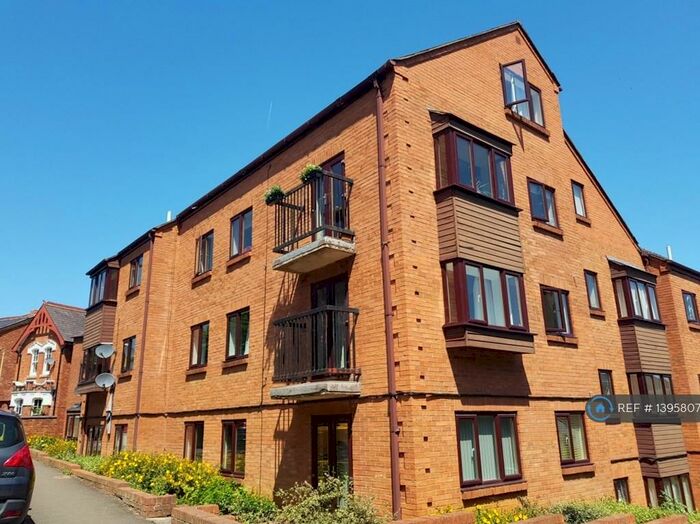 2 Bedroom Flat To Rent In Britannia Heights A, Banbury, OX16