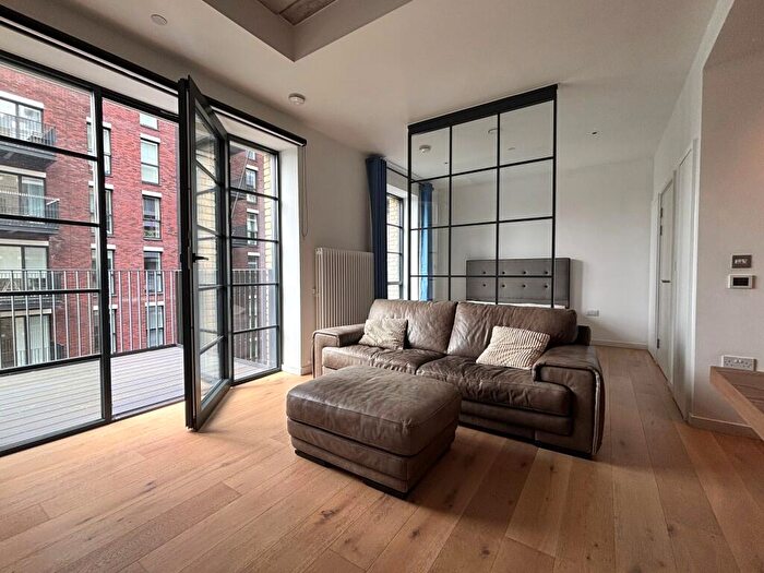 1 Bedroom Flat For Sale In Flat, Rendel House, , Goodluck Hope Walk, London, E14
