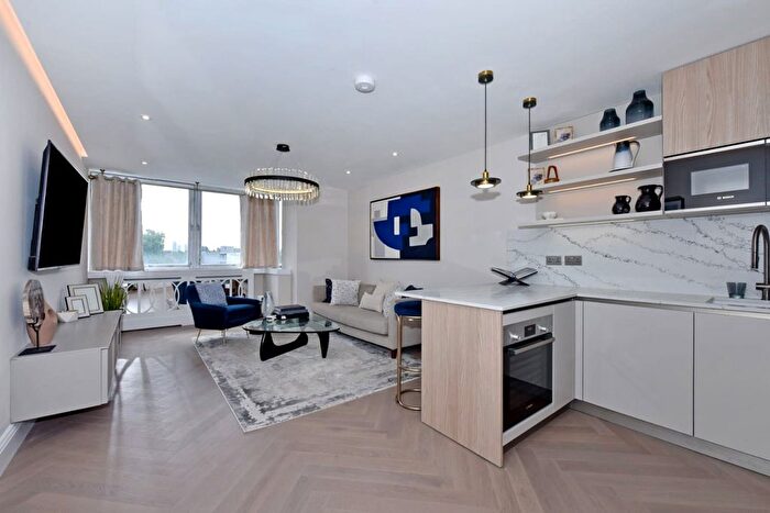 1 Bedroom Flat For Sale In Porchester Place, London, W2