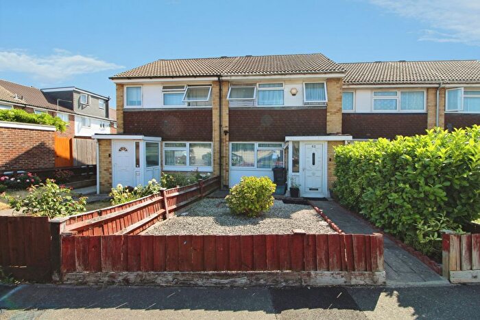 3 Bedroom Terraced House For Sale In Channel Close, Heston, Hounslow, TW5