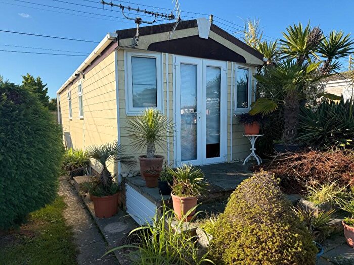 1 Bedroom Mobile Home For Sale In Chapel Lane, SO45