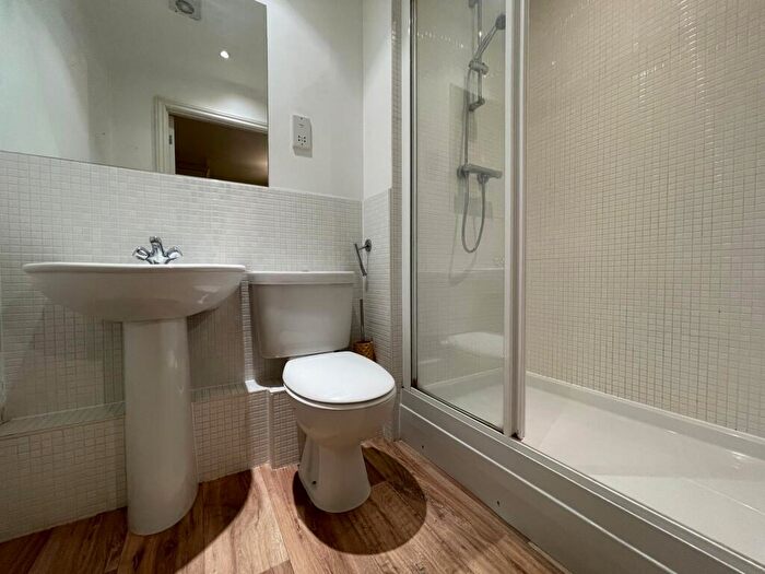 2 Bedroom Apartment To Rent In Estella Close, Swindon, Wiltshire, SN25