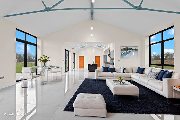 5 Bedroom Detached Bungalow For Sale In Green Lane, Appleton Roebuck, York, YO23