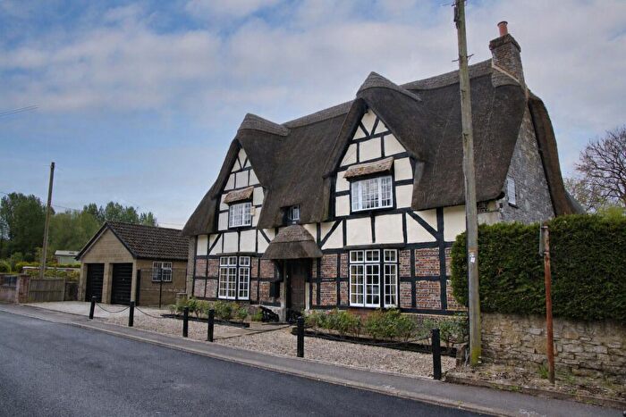 5 Bedroom Detached House For Sale In High Street, Figheldean, Salisbury, Wiltshire, SP4