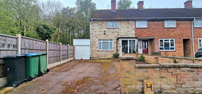 2 Bedroom Property To Rent In Valley Rise, Watford, WD25