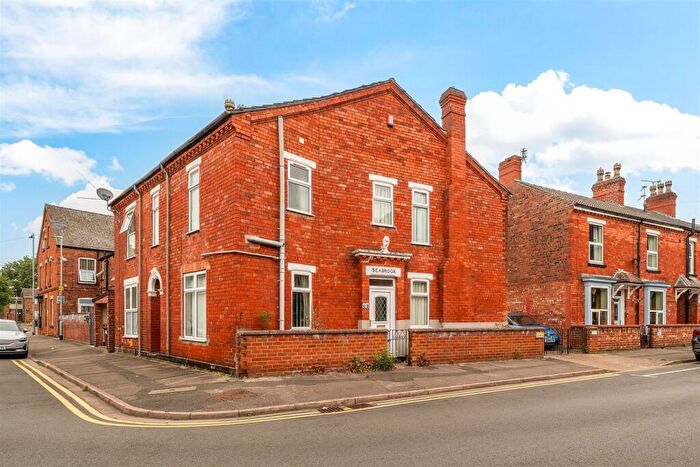 3 Bedroom Semi-Detached House For Sale In Cecil Street, LN1