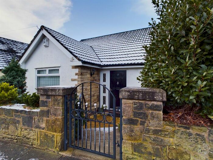 2 Bedroom Detached Bungalow To Rent In Rockland Road, Wallasey, CH45