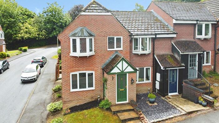 3 Bedroom Terraced House For Sale In The Thorns, Marlborough, SN8