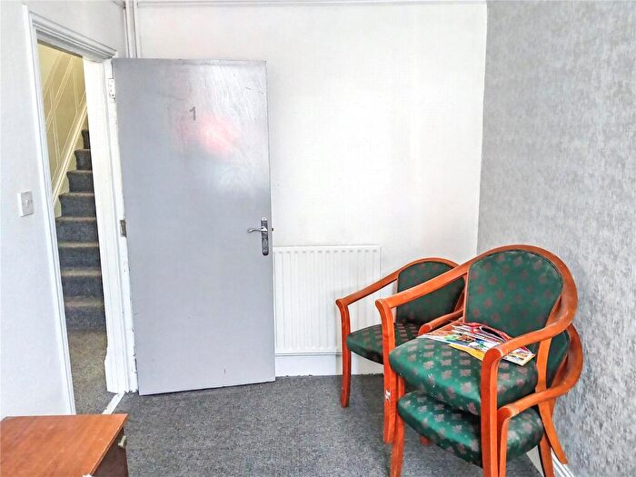 1 Bedroom Terraced House To Rent In Wellesley Street, Stoke-on-Trent, Staffordshire, ST1