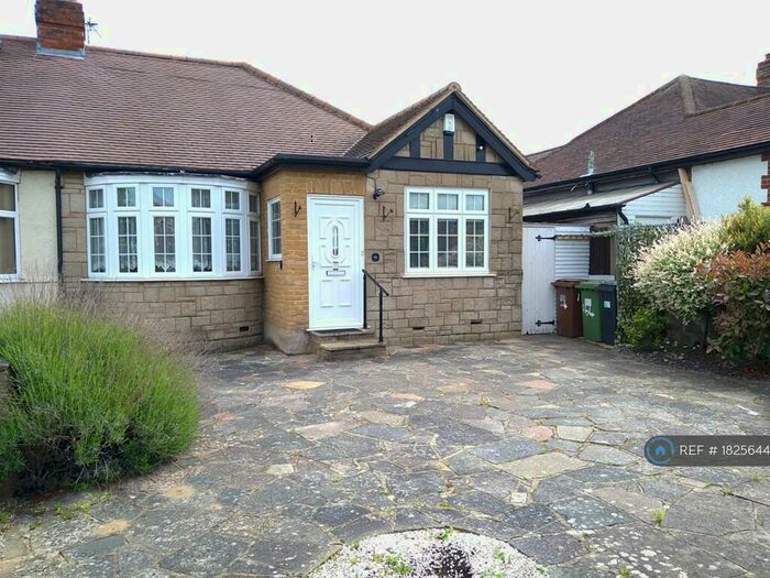 2 Bedroom Bungalow To Rent In Seaforth Gardens, Epsom, KT19