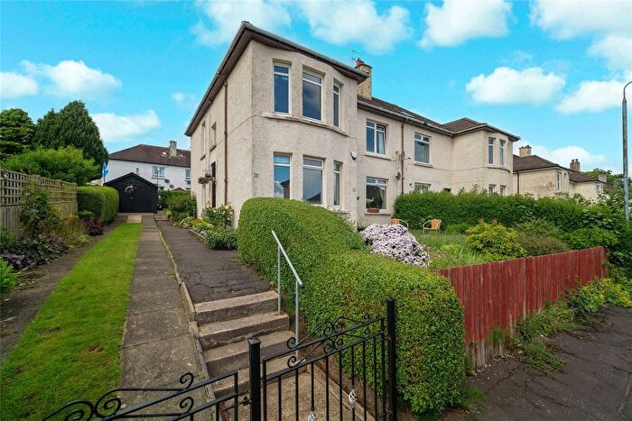 3 Bedroom Flat For Sale In Baldric Road, Knightswood, Glasgow, G13