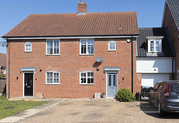 3 Bedroom Semi-Detached House For Sale In Broomefield Road, Stoke Holy Cross, NR14