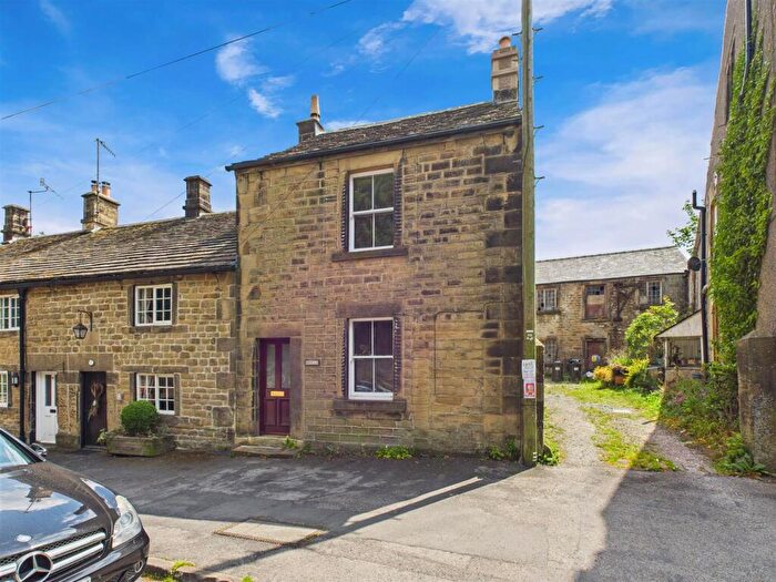 3 Bedroom Cottage To Rent In Church Street, Eyam, Hope Valley, S32
