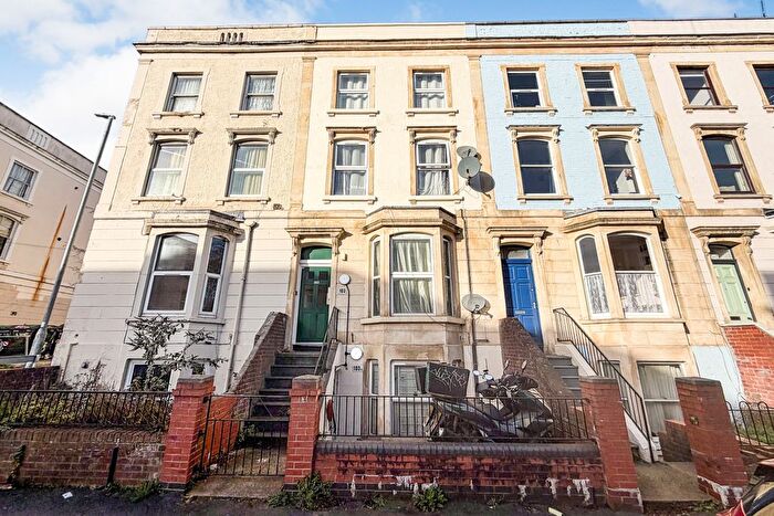 1 Bedroom Flat For Sale In City Road, St. Pauls, Bristol, BS2
