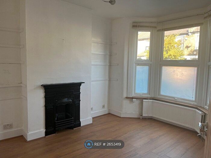 1 Bedroom Property To Rent In Fearon Street, London, SE10