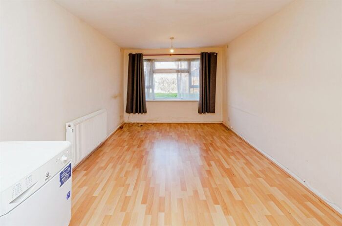 1 Bedroom Flat For Sale In North Street, Walsall, WS2