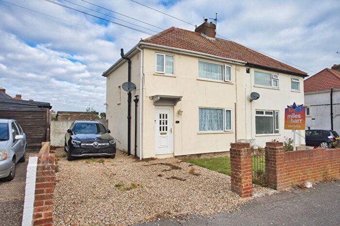 3 Bedroom Semi-detached House For Sale In Celtic Road, Deal, Kent, CT14