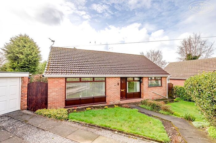 3 Bedroom Detached Bungalow For Sale In Moorland Drive, Horwich, Bolton, BL6