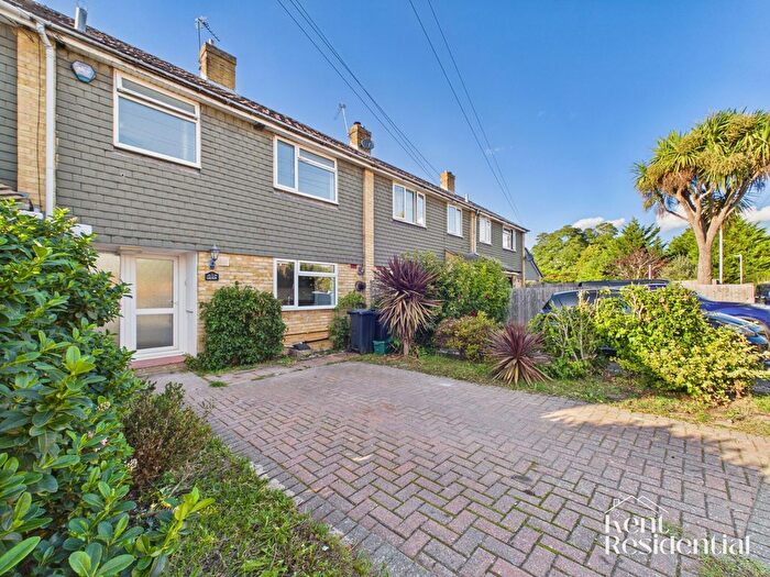 3 Bedroom Property To Rent In Pickering Street, Loose, ME15