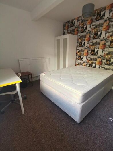 3 Bedroom House To Rent In Mount Pleasant, Mount Pleasant, Swansea, SA1