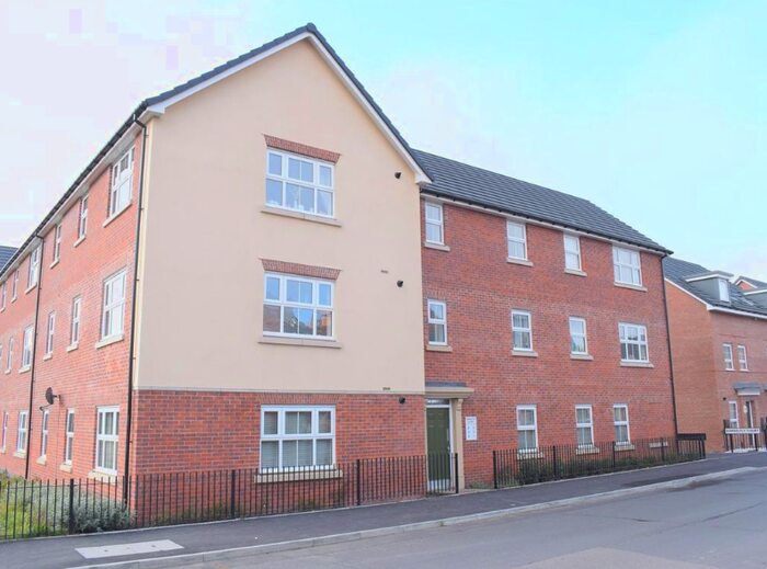 2 Bedroom Flat To Rent In Damselfly Court, Nuneaton, CV10