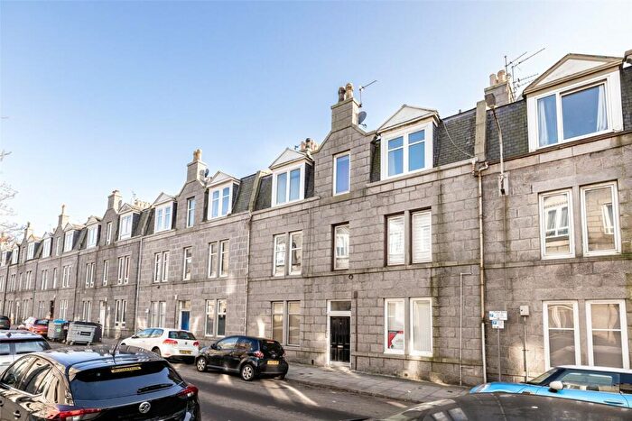 1 Bedroom Flat To Rent In Wallfield Crescent, Aberdeen, AB25