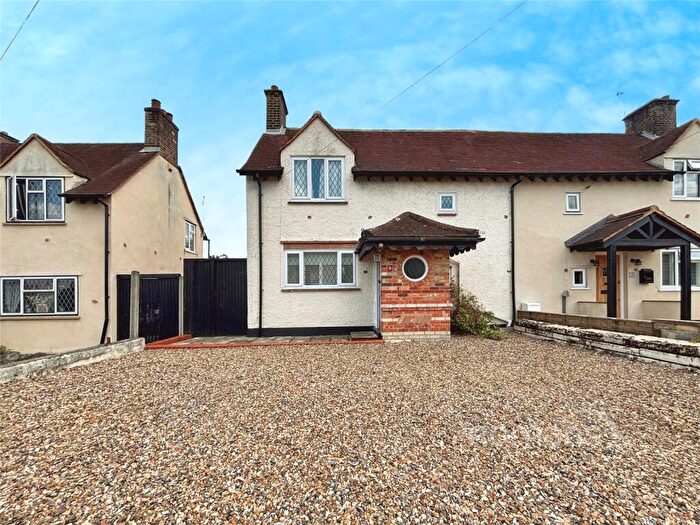 3 Bedroom End Of Terrace House For Sale In Sandhills Lane, Virginia Water, Surrey, GU25