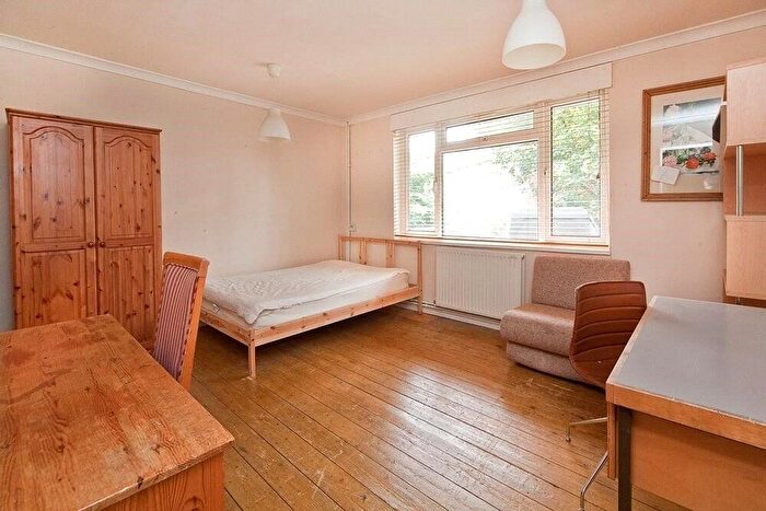 5 Bedroom Detached House To Rent In Penderyn Way, Carelton Road, London, N7