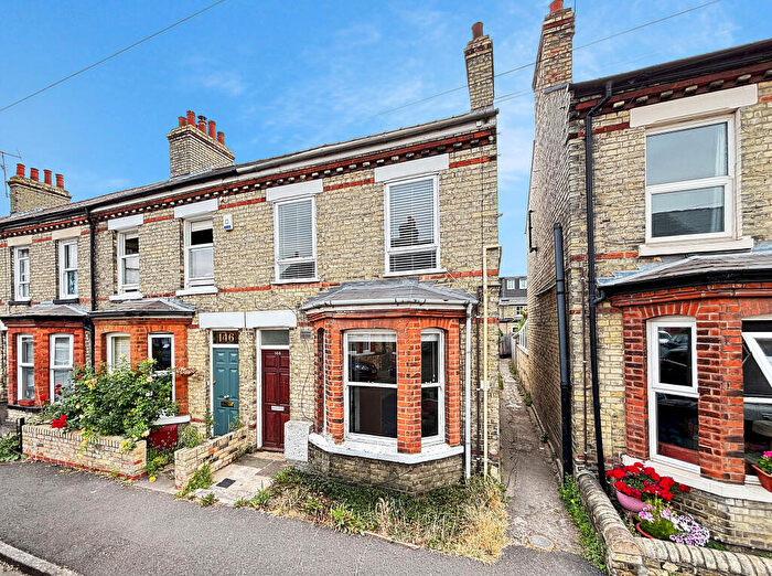 3 Bedroom Terraced House For Sale In Sedgwick Street, Cambridge, CB1