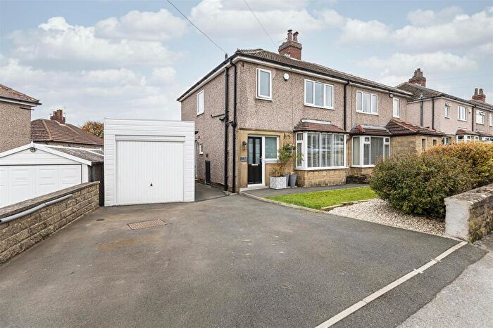3 Bedroom Semi-Detached House For Sale In Goldington Avenue, Oakes, Huddersfield, HD3