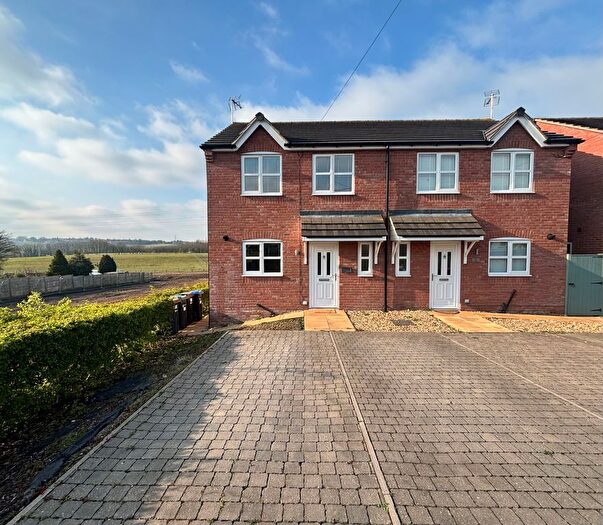 3 Bedroom Semi-Detached House To Rent In Laburnum Avenue South View, Nottingham, NG17