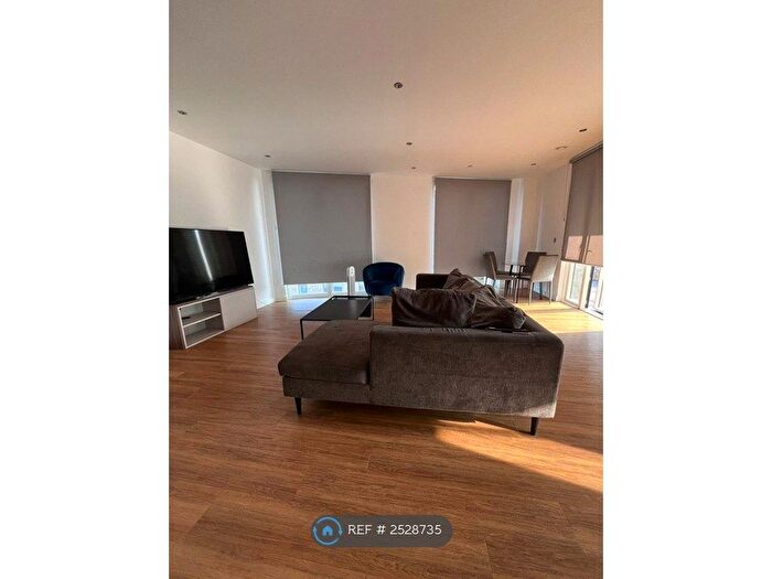 3 Bedroom Flat To Rent In Harland Heights, London, E16