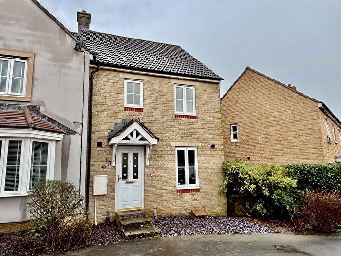 3 Bedroom Semi-Detached House For Sale In Buckthorn Row, Corsham, SN13