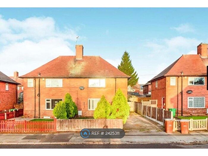 3 Bedroom Semi-Detached House To Rent In Withern Road, Nottingham, NG8
