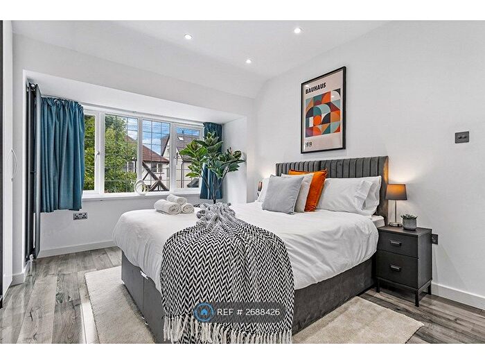 5 Bedroom Semi Detached House To Rent In Georgian Court, Wembley, HA9