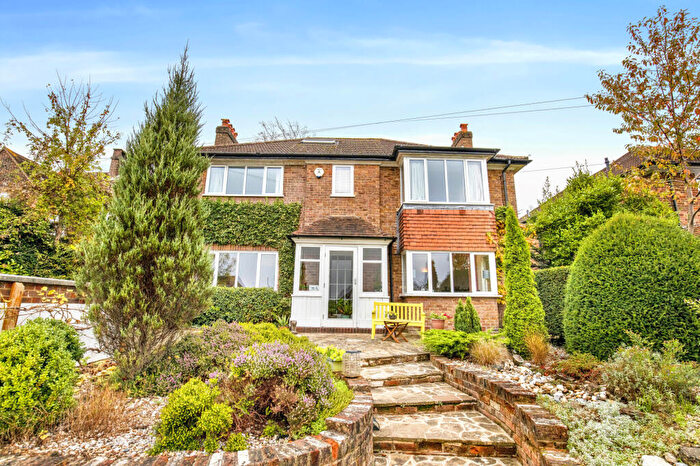 4 Bedroom Detached House For Sale In South Leatherhead, KT22