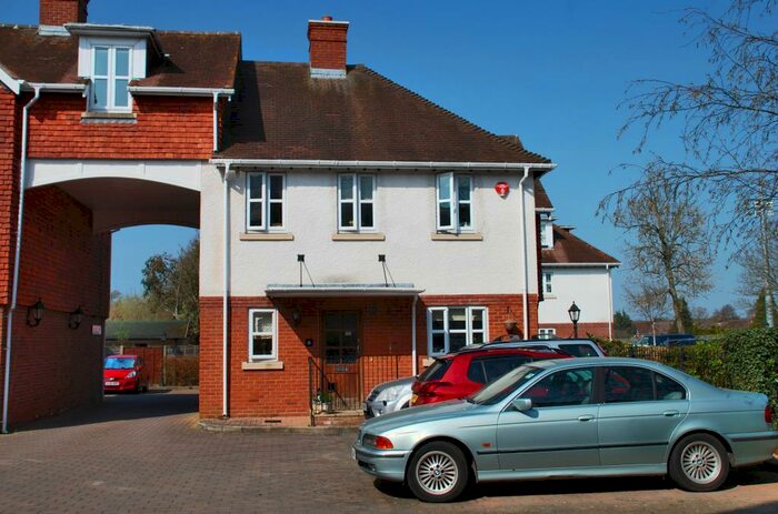 3 Bedroom Semi-Detached House To Rent In Brockenhurst, Hampshire, SO42