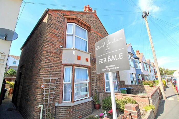 2 Bedroom Semi-Detached House For Sale In Brooklyn Road, Seaford, BN25