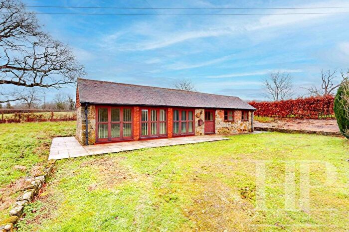 1 Bedroom Detached Bungalow To Rent In Moons Lane, Dormansland, RH7