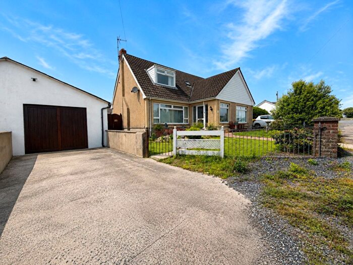 3 Bedroom Detached House For Sale In Steynton Road, Milford Haven, Dyfed, SA73