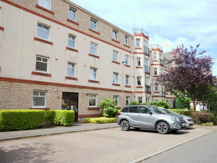 2 Bedroom Flat To Rent In Sinclair Place, Slateford, Edinburgh, EH11
